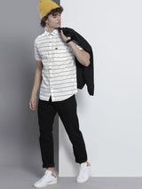 Men's Slim Fit Striped Half Sleeves Spread Collar Casual Shirt