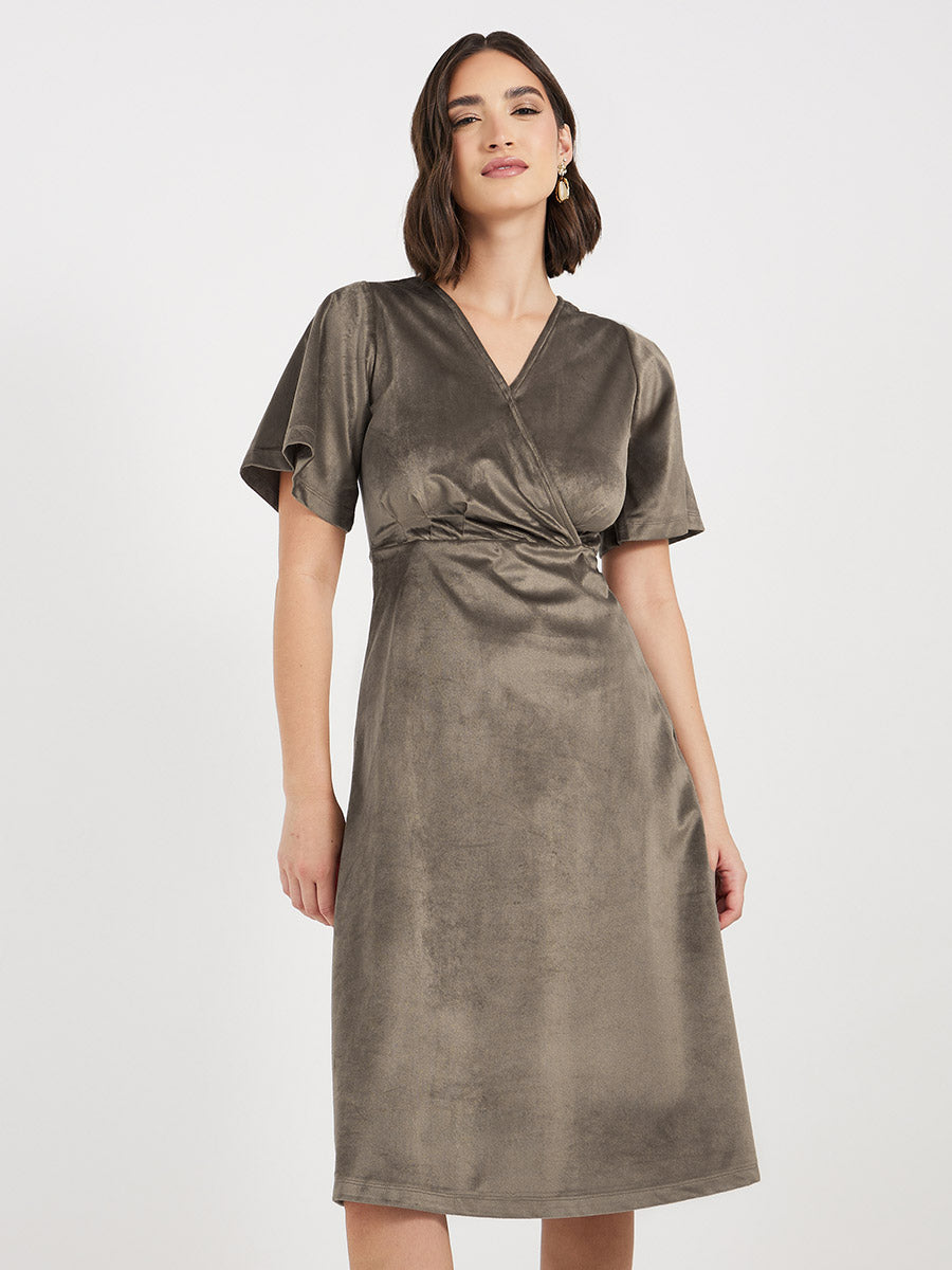 Women's Solid V-Neck 3/4th Sleeves A-Line Midi Dress