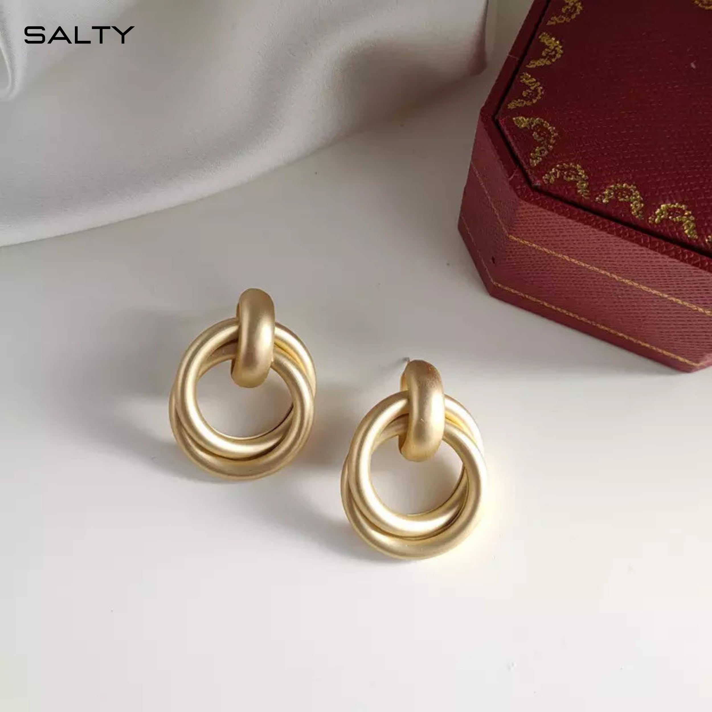 Women's Double Twist Gold Hoops Earrings Set