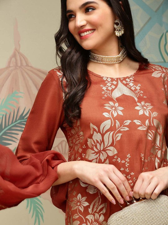 Women's Rust Regular Kurta Sets