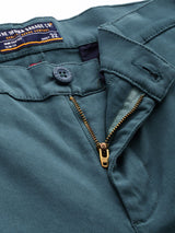 Men's Green Slim Fit Solid Mid Rise Stretchable Cuffed Cargos