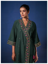 Women's Green Work Regular Fit Embroidered Three Quarter Sleeves Co-Ord Sets
