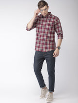 Men's Slim Fit Checkered Full Sleeves Spread Collar Casual Shirt
