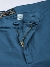 Men's Slim Fit Solid Mid Rise Chinos