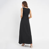 Women's Black Casual Regular Fit Solid Sleeveless Dress
