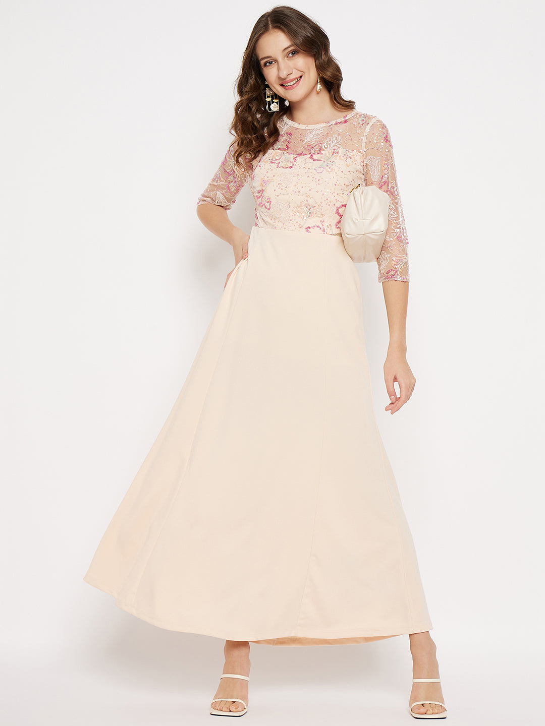 Women's Beige Casual Regular Fit Printed Three Quarter Sleeves Dress