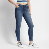 Women's Blue Casual Slim Fit Solid Jeans