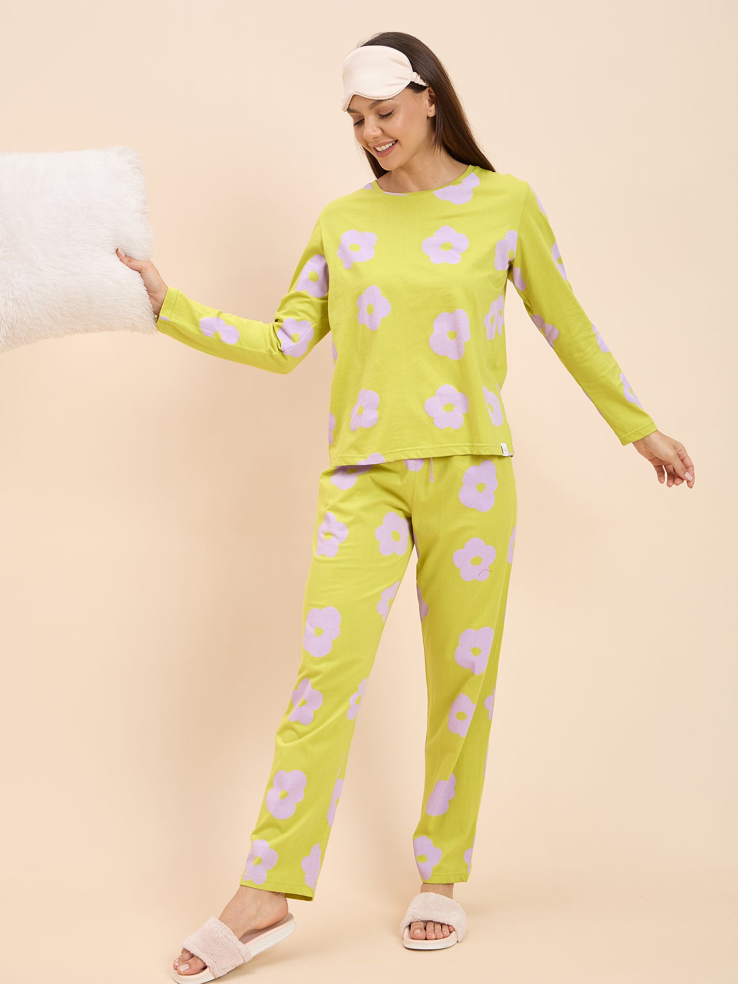 Women's Yellow Everyday Regular Fit Printed Full Sleeves Night Suits