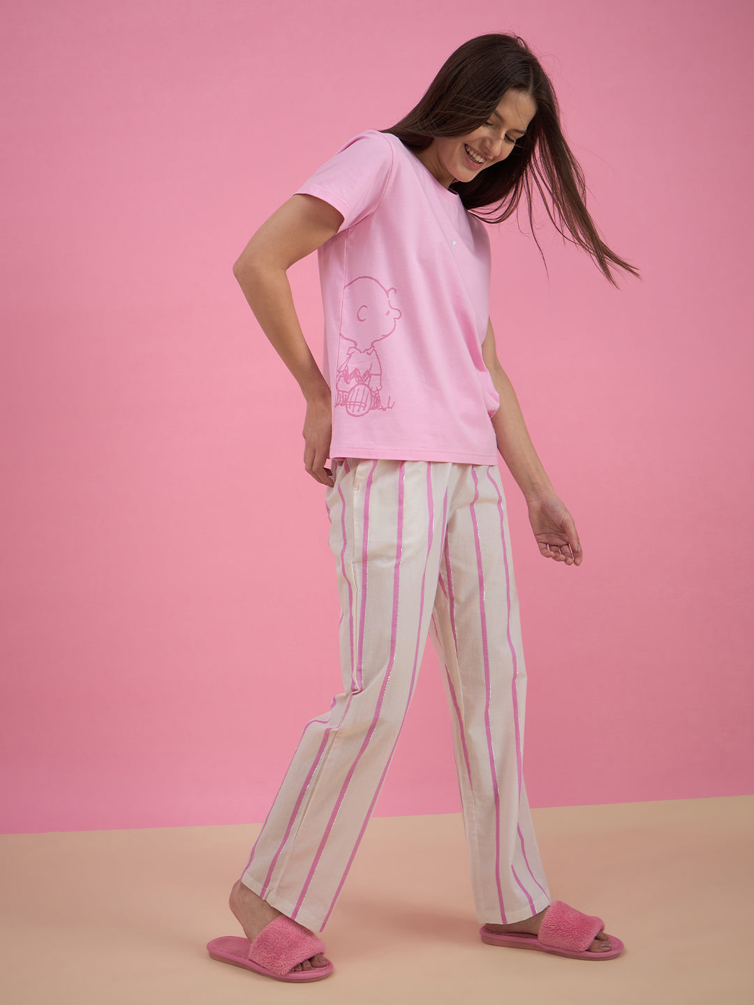 Women's Pink Everyday Regular Fit Solid Half Sleeves Night Suits