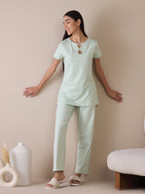 Women's Green Everyday Regular Fit Solid Half Sleeves Night Suits