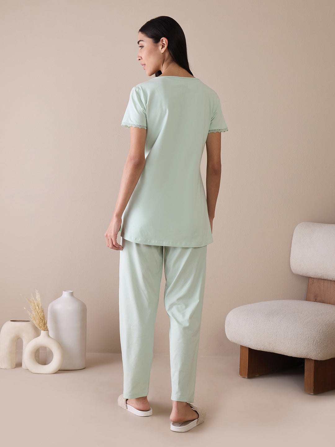 Women's Green Everyday Regular Fit Solid Half Sleeves Night Suits
