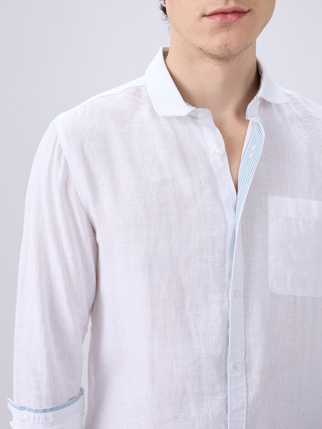 Men's White Cotton Blended Solid Slim Fit Full Sleeves Casual Shirt