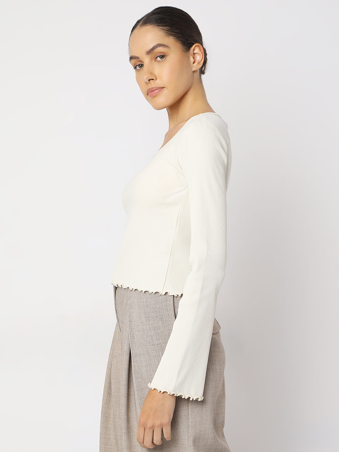 Women's White Ribbed Knitted Top