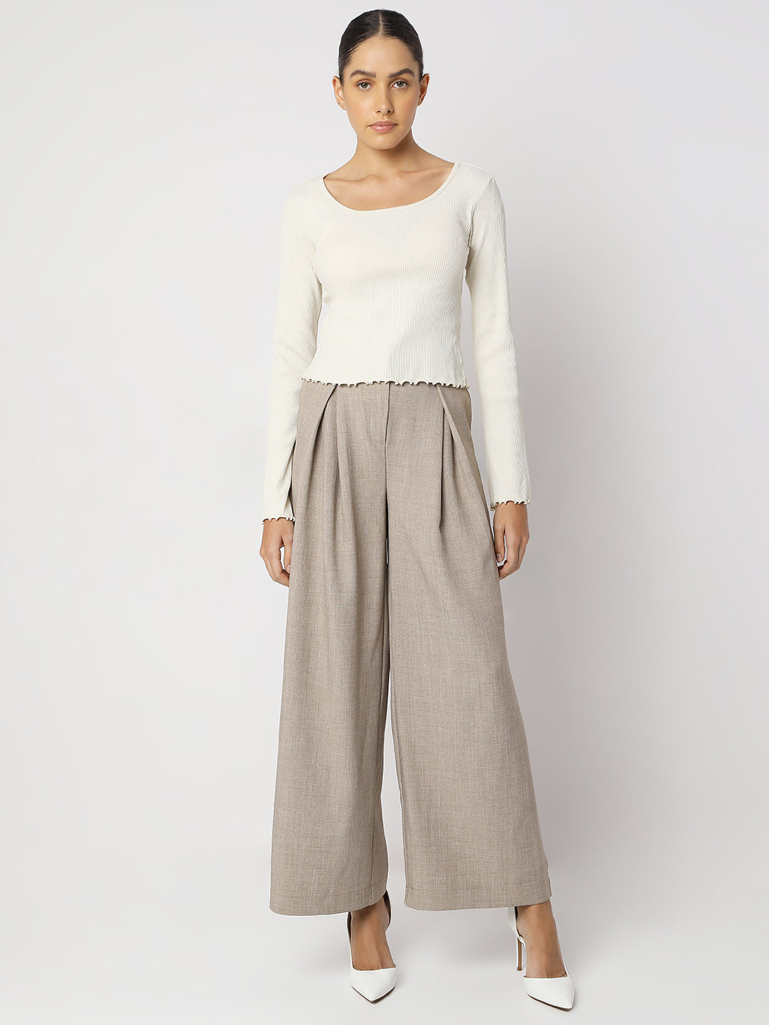 Women's White Ribbed Knitted Top