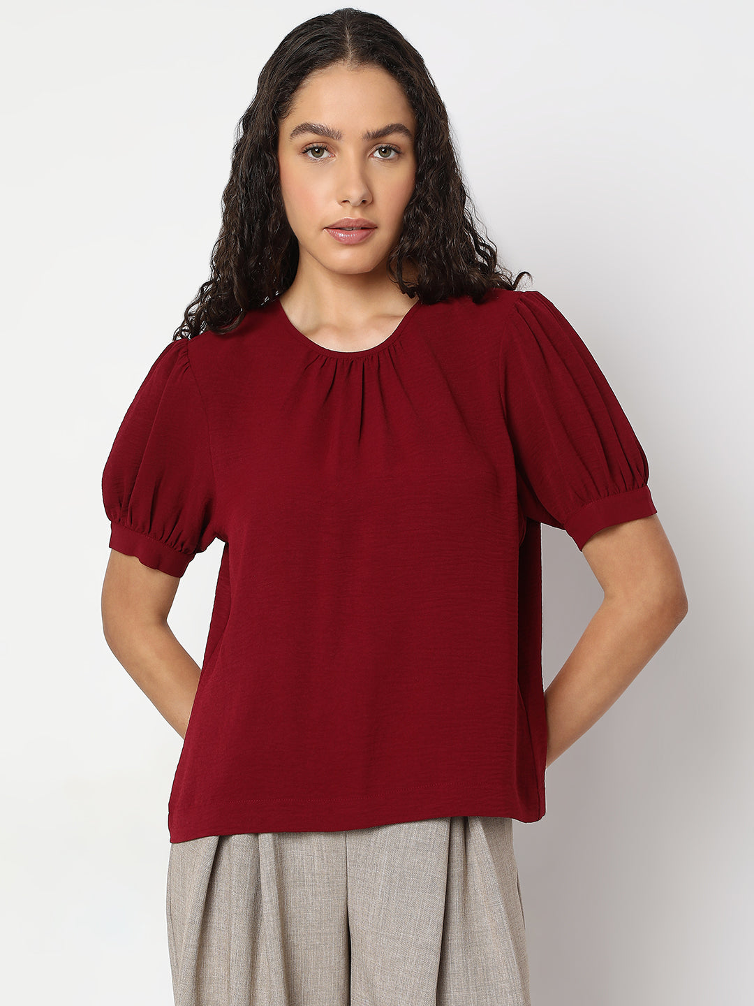 Women's Red Short Sleeve Top