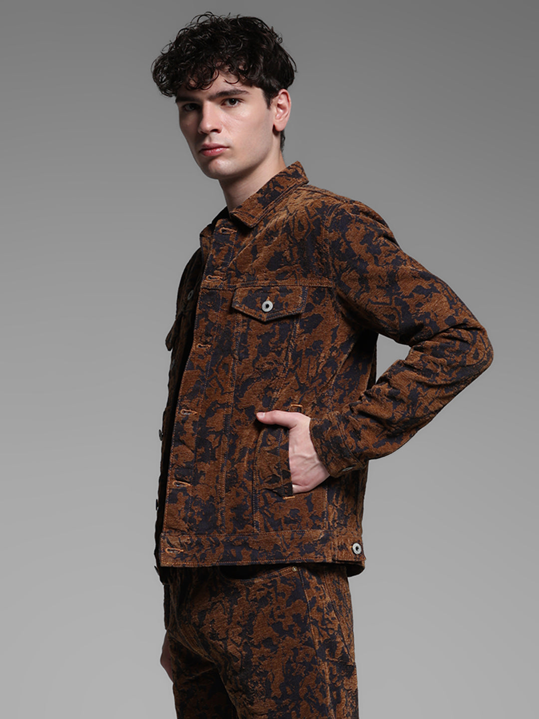 Men's Brown Casual Regular Fit Printed Full Sleeves Jacket