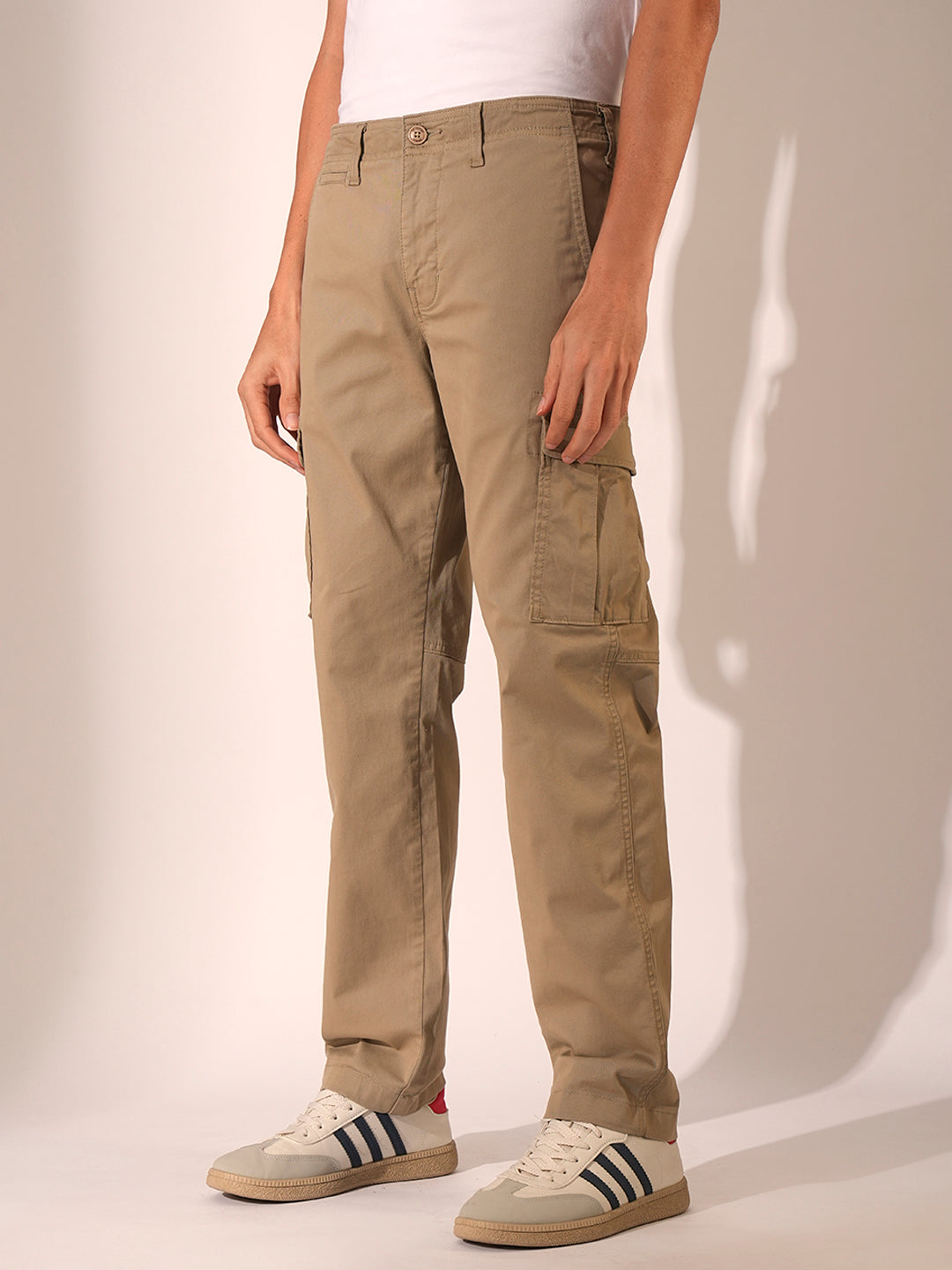 Men's Beige Casual Regular Fit Solid Trousers
