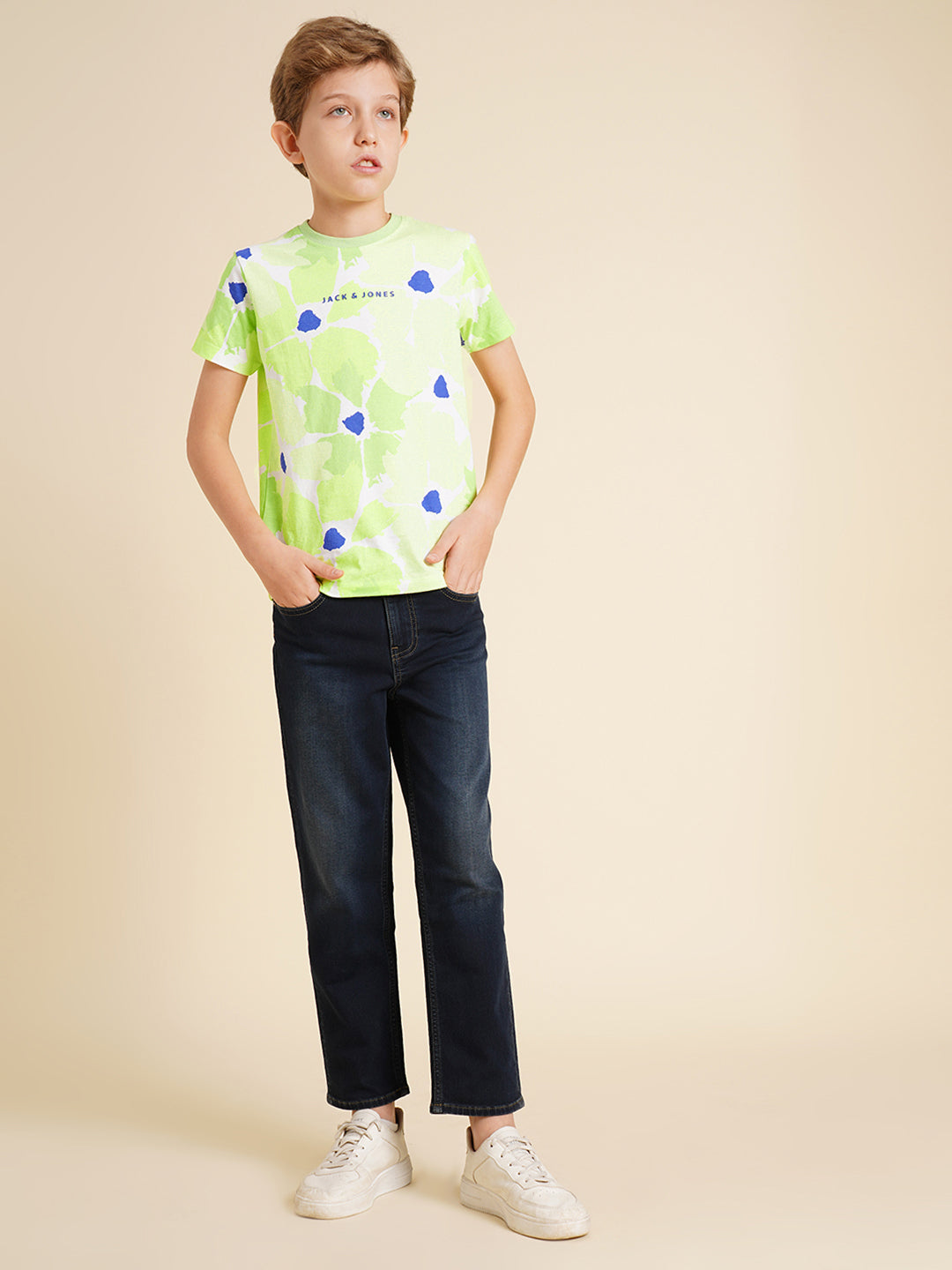 Boys Green Printed Regular Fit Casual Tshirt
