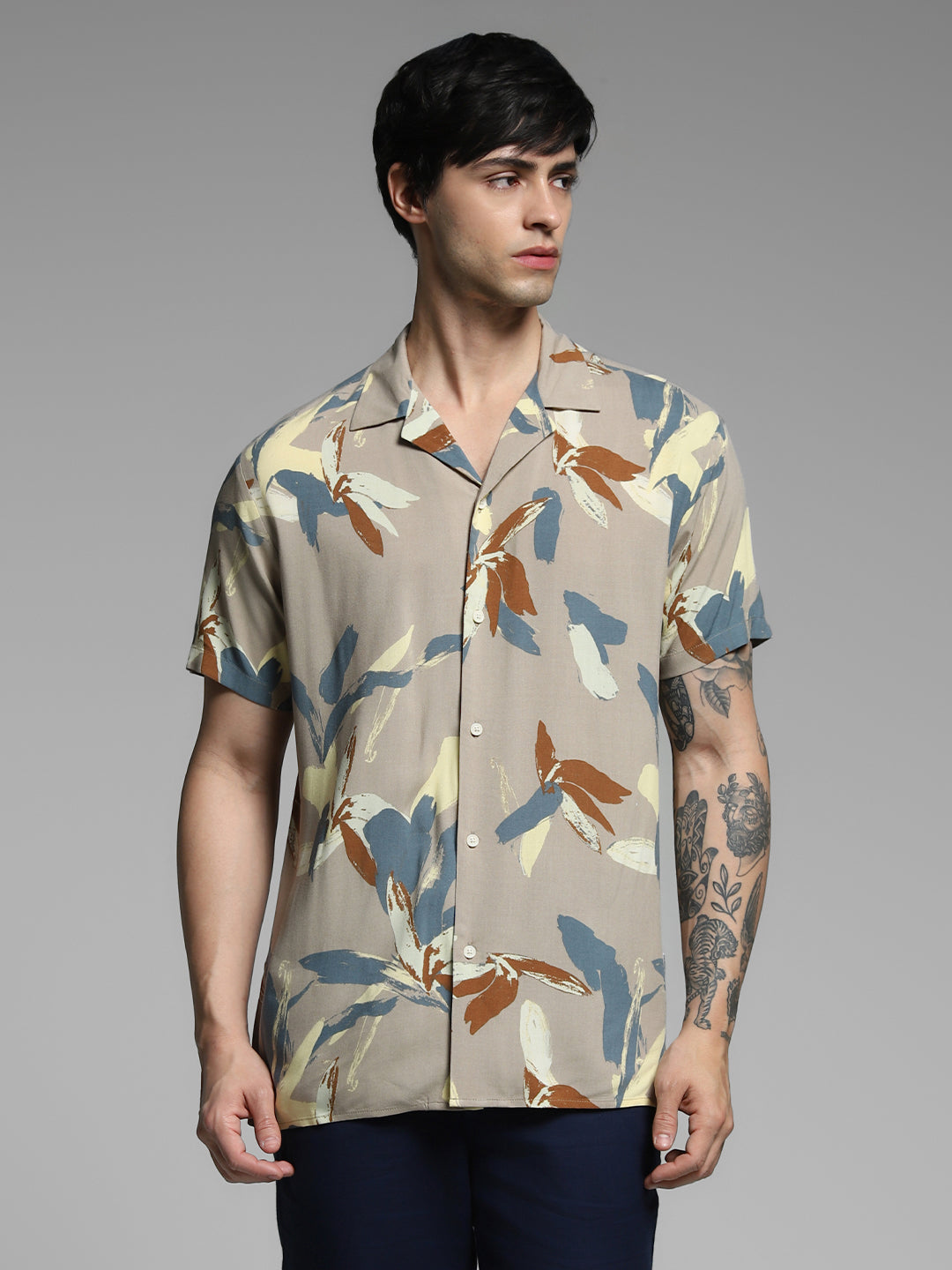 Men's Multicolor Casual Regular Fit Printed Half Sleeves Shirt