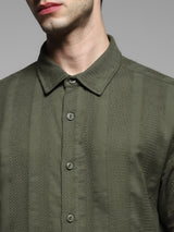 Men's Green Work Regular Fit Solid Half Sleeves Shirt