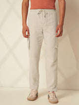 Men's Beige Casual Regular Fit Solid Trousers