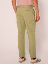 Men's Green Casual Regular Fit Solid Trousers