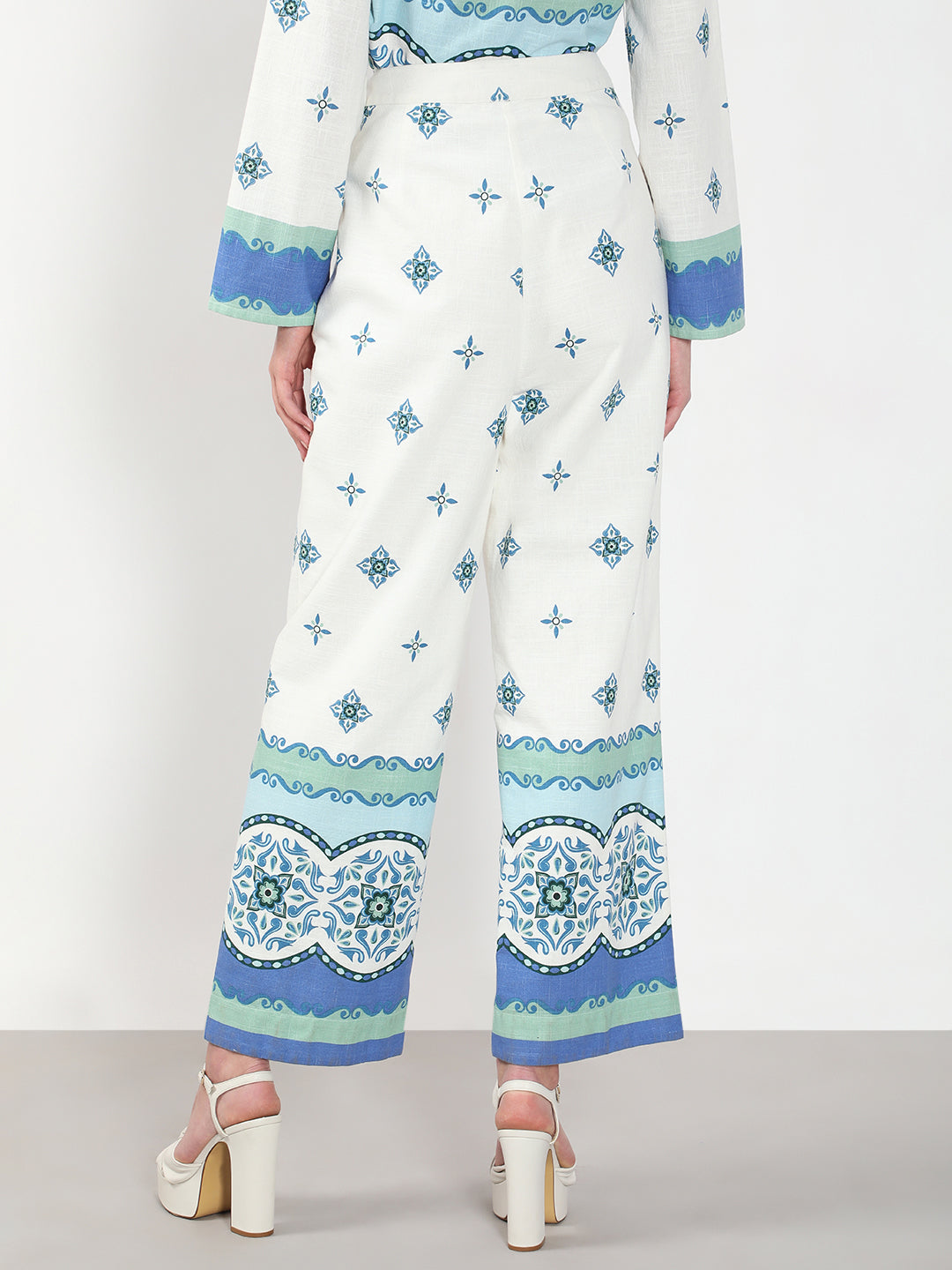 Women's White Casual Printed Straight Pant