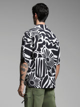 Men's Black Casual Oversized Fit Printed Half Sleeves Shirt