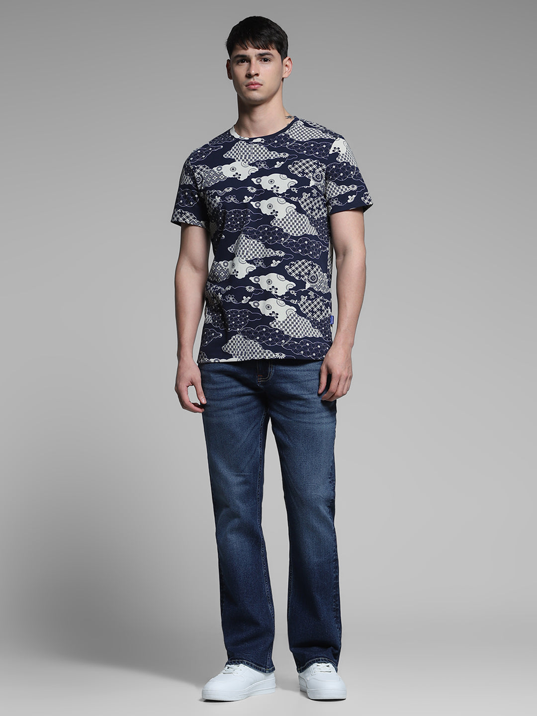 Men's Navy Casual Regular Fit Printed Half Sleeves Tshirt