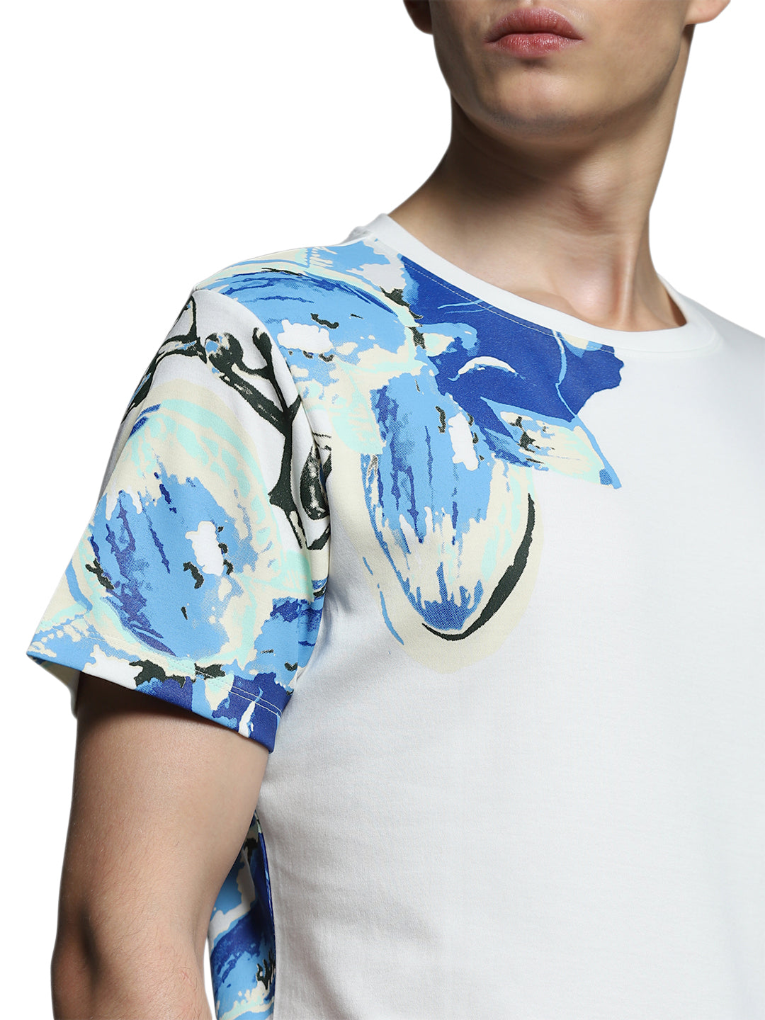 Men's White Regular Fit Tshirt