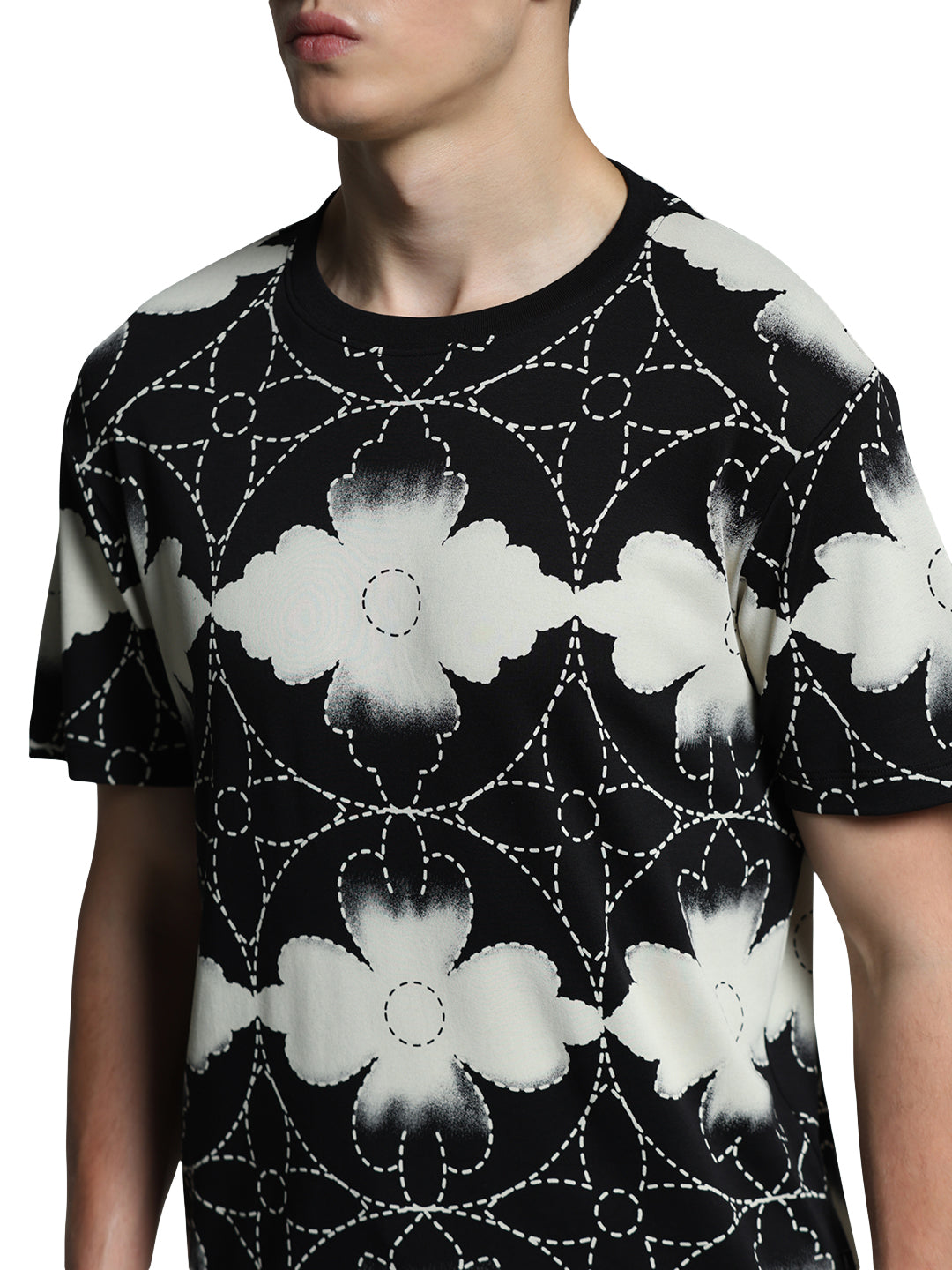 Men's Black Regular Fit Tshirt