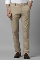 Men's Beige Casual Solid Slim Fit Trouser