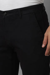 Men's Black Casual Solid Slim Fit Trouser