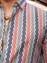 Men's Slim Fit Geometric Printed Full Sleeves Cutaway Collar Resort Wear Shirt