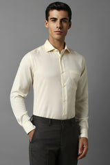 Men's Beige Formal Solid Regular Fit Full Sleeves Shirt