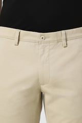 Men's Beige Casual Solid Slim Fit Trouser
