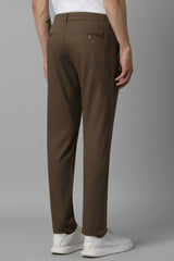 Men's Khaki Casual Solid Slim Fit Trouser