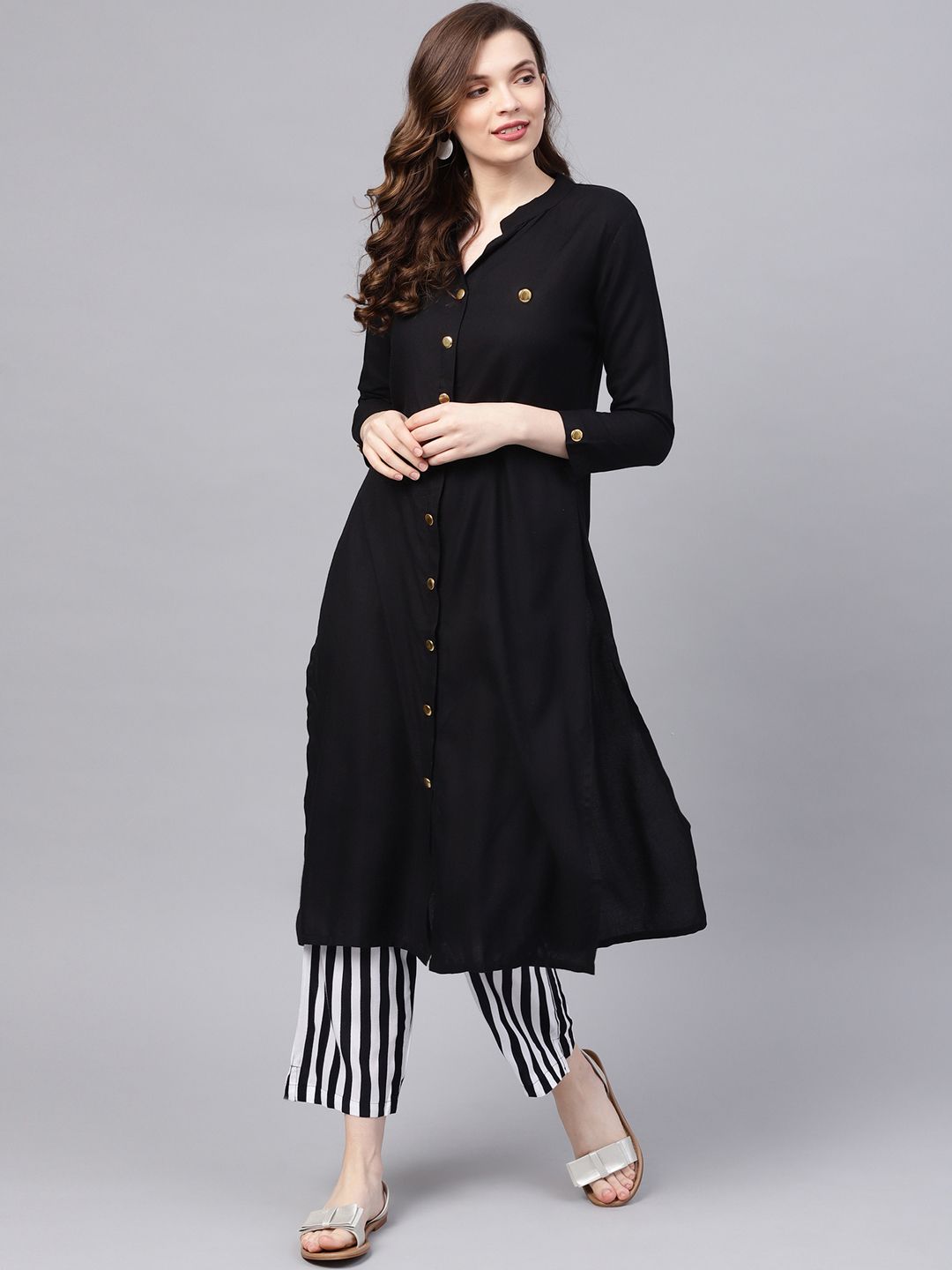 Women's Black Solid Kurta with Trouser