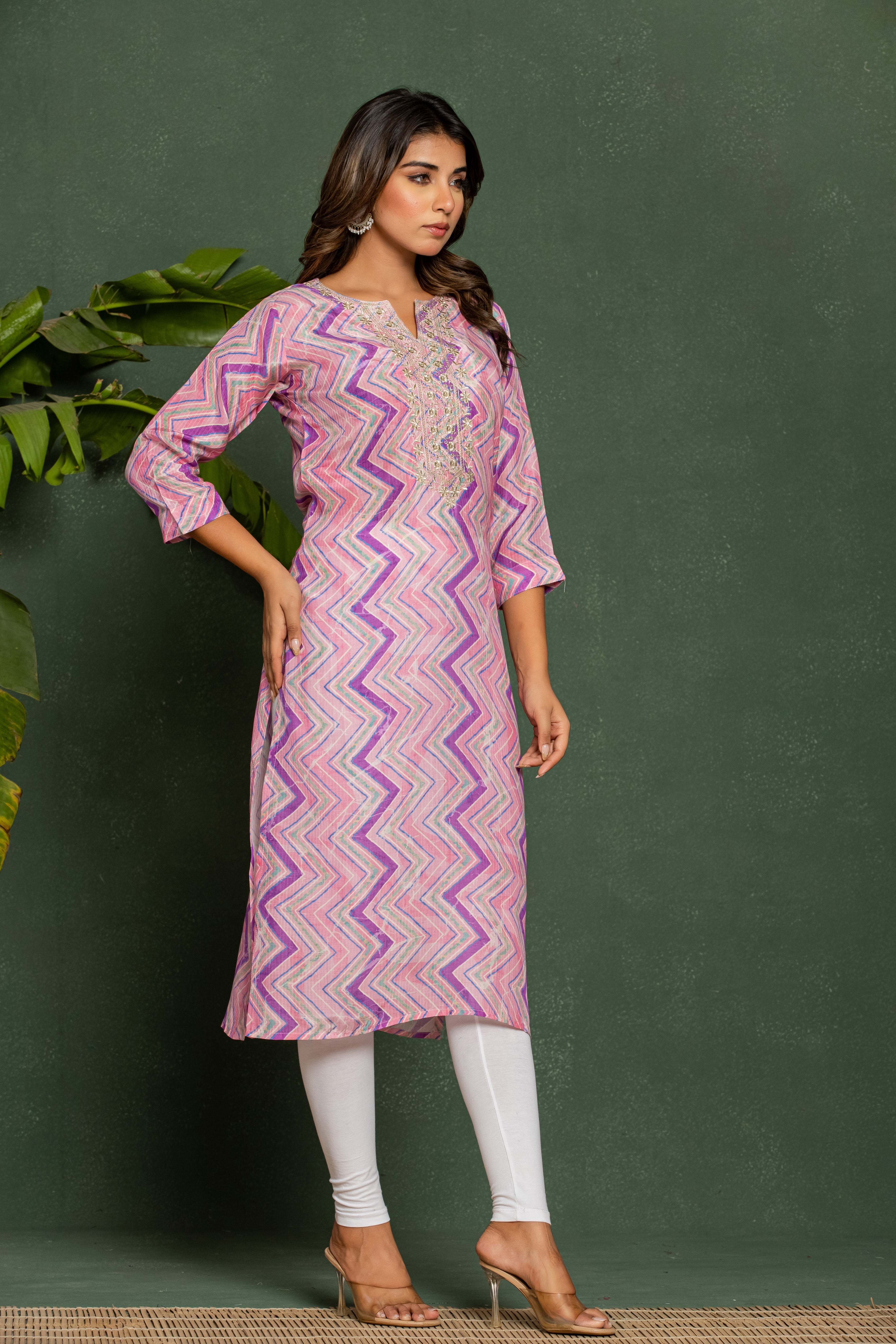 Women's Purple Fusion Regular Fit Printed Three Quarter Sleeves Kurta