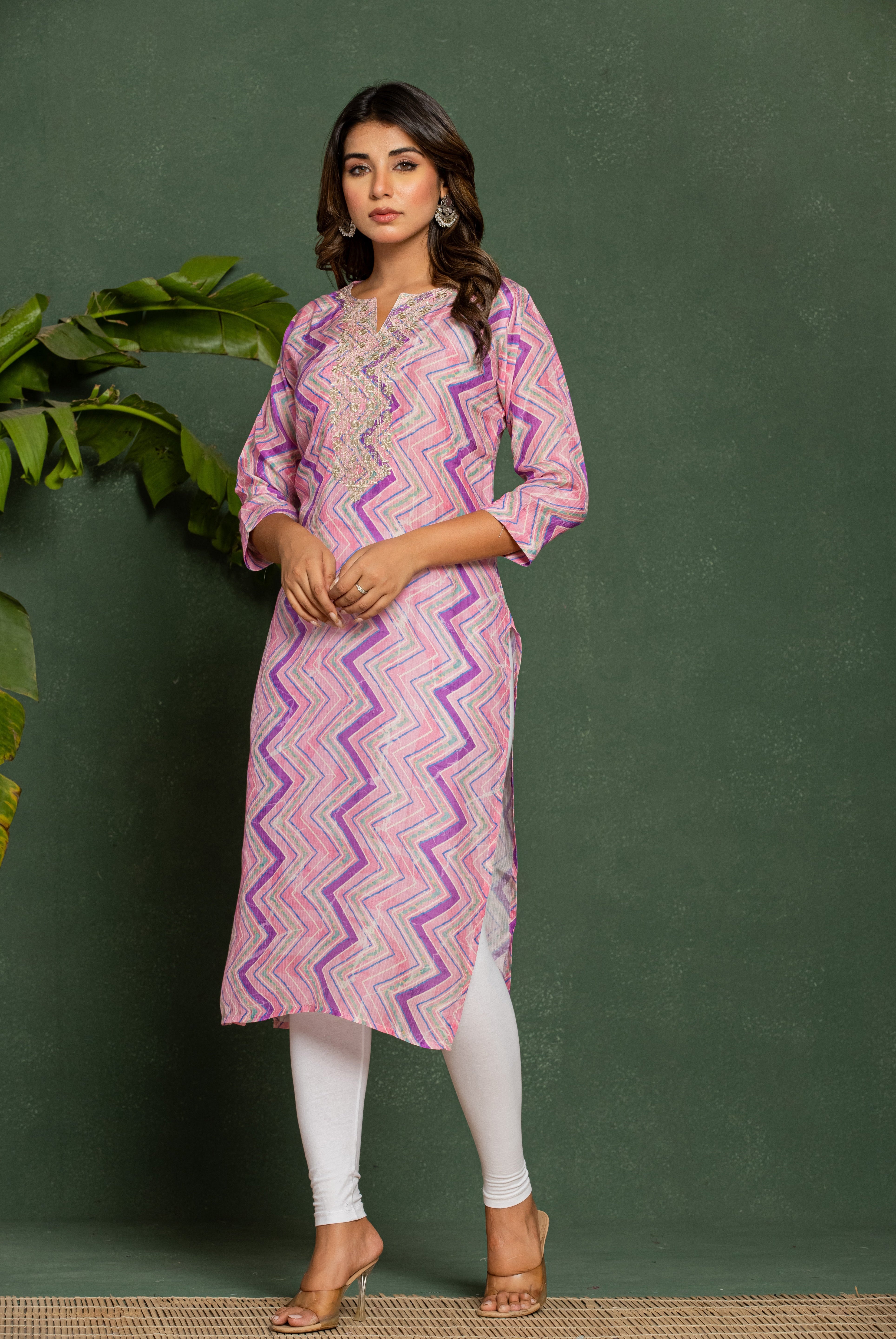 Women's Purple Fusion Regular Fit Printed Three Quarter Sleeves Kurta