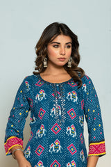 Women's Blue Fusion Regular Fit Printed Three Quarter Sleeves Kurta