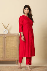 Women's Red Fusion Regular Fit Embroidered Three Quarter Sleeves Kurtas Sets