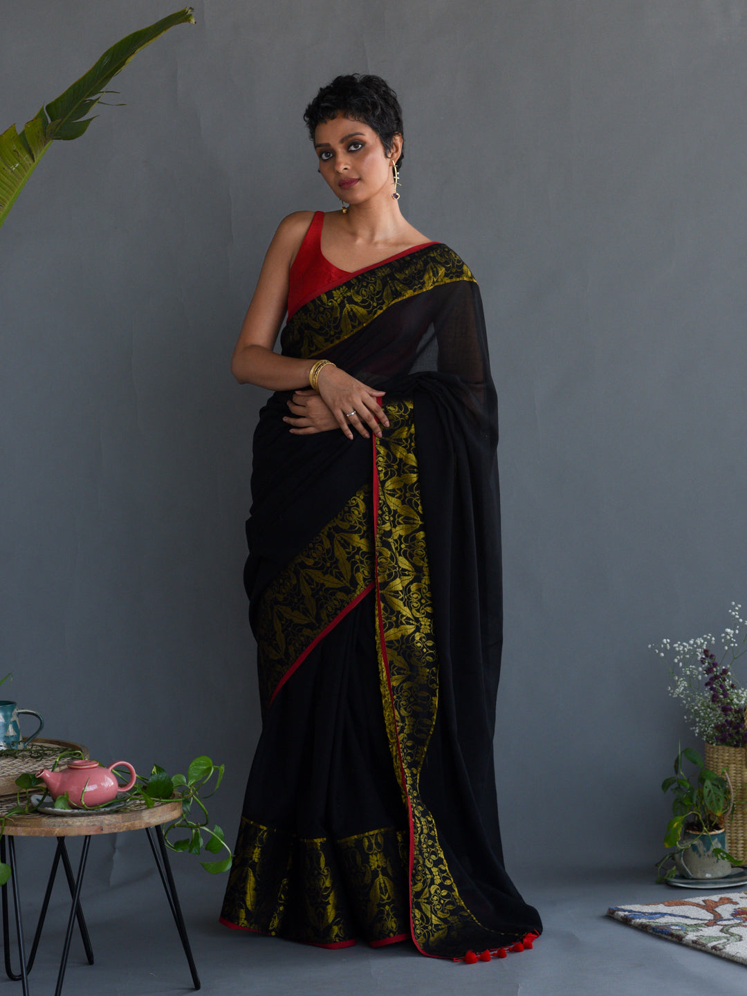 Women's Black Cotton Saree