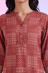 Women's Brown Geometric Printed Pure Cotton Straight Kurti