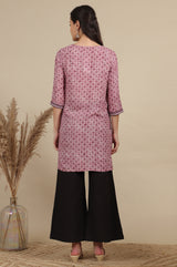 Women's Pink Printed Geometric Modal Straight Kurti