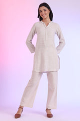 Women's White  Solid Woven Straight Kurti