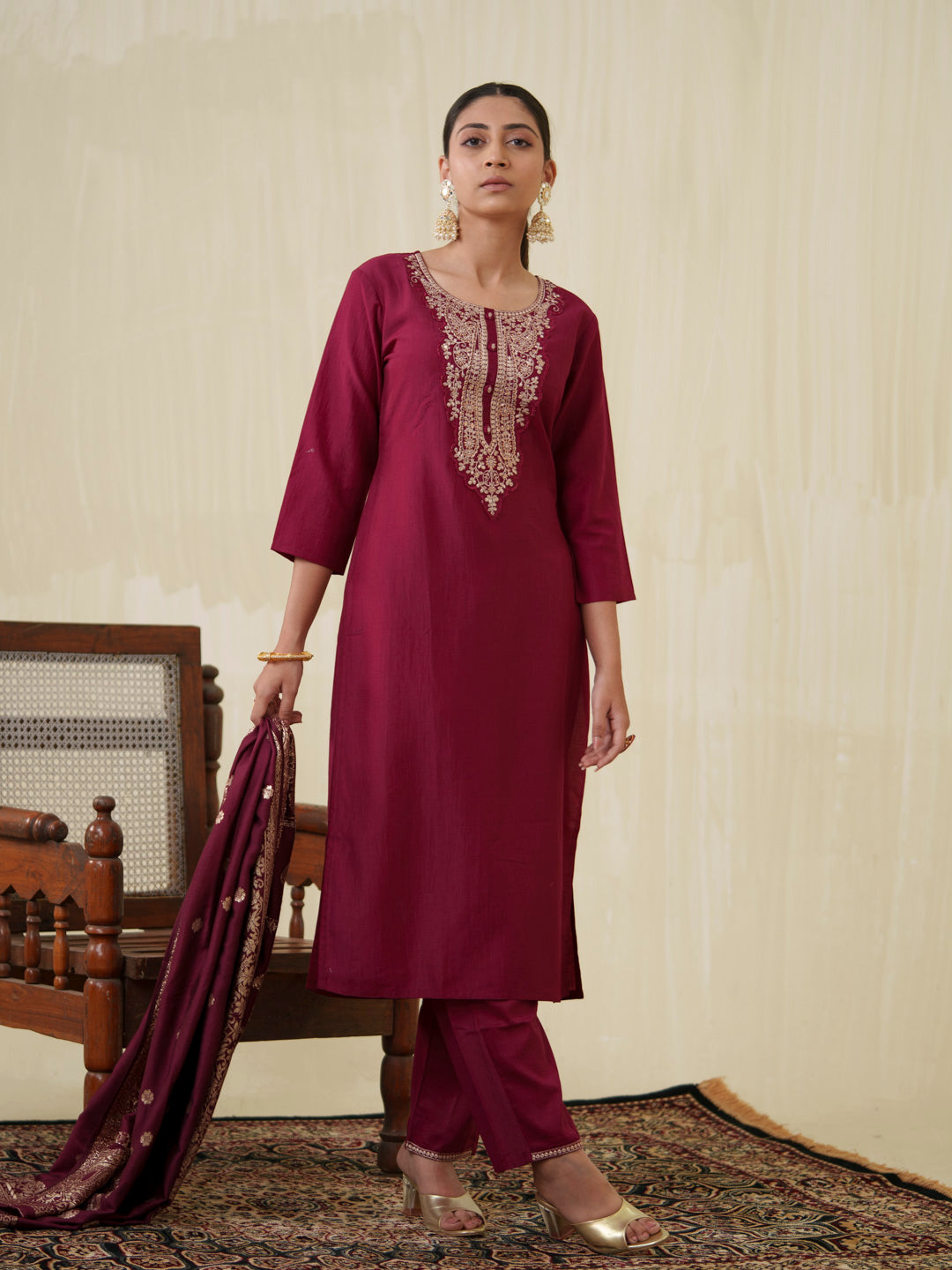 Women's Red Fusion Regular Fit Embroidered Three Quarter Sleeves Kurtas Sets