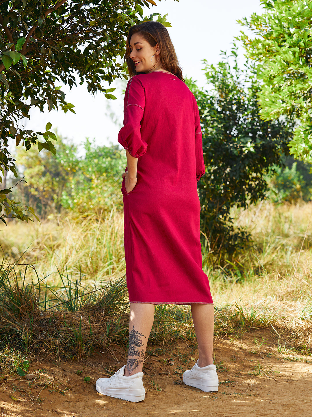 Women's Red Party Regular Fit Solid Three Quarter Sleeves Dress