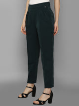 Women's Green Casual Tapered Fit Solid Trouser