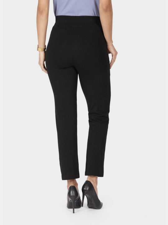 Women's Black Solid Sports High Rise Pant